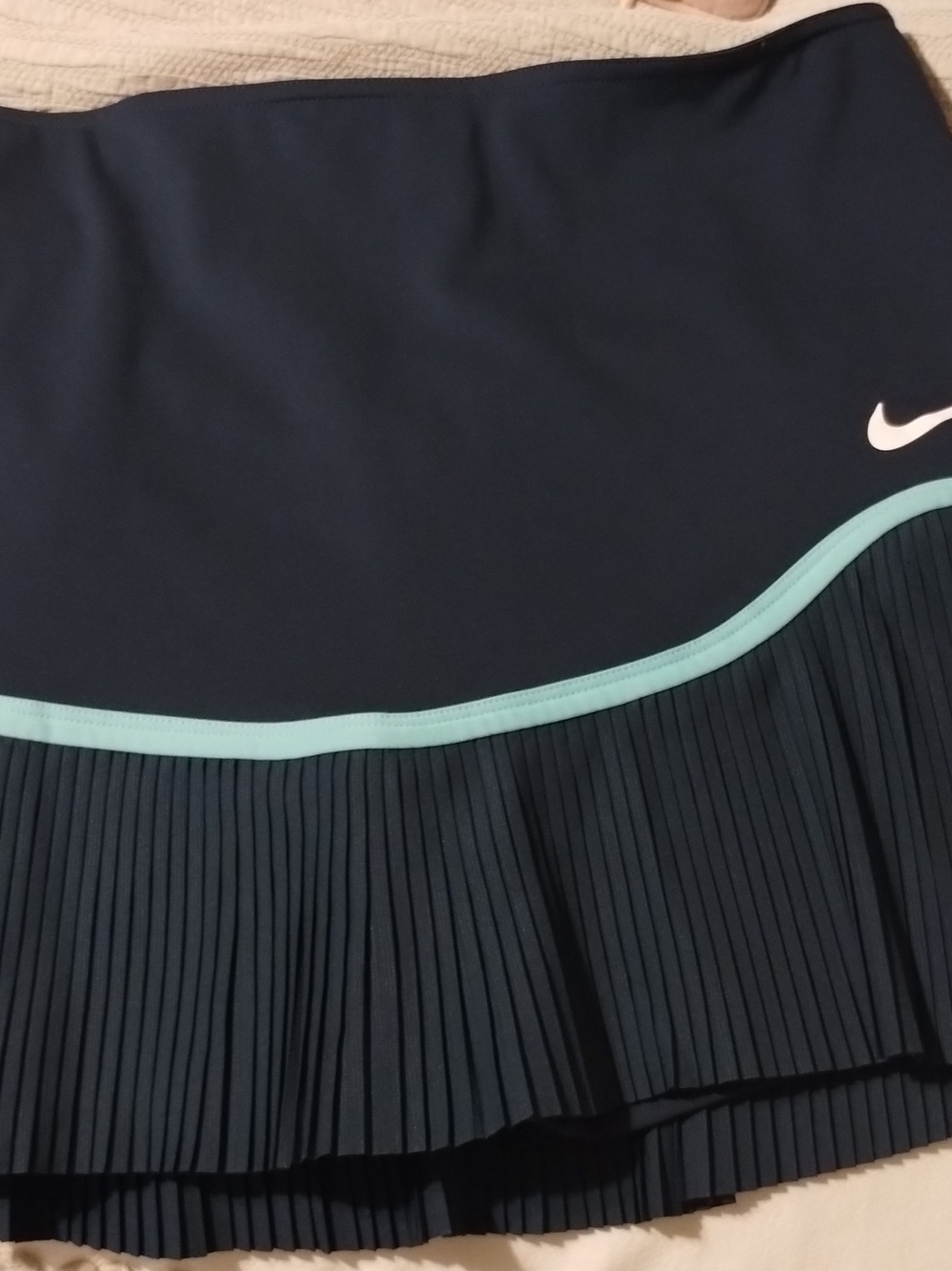 Nike Women’s Navy Pleated Mini Skirt with Mint Trim